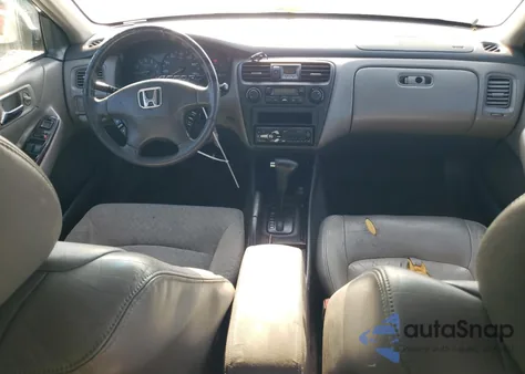 2000 Honda Accord Ex from USA, damaged, VIN 1HGCG1659YA023852